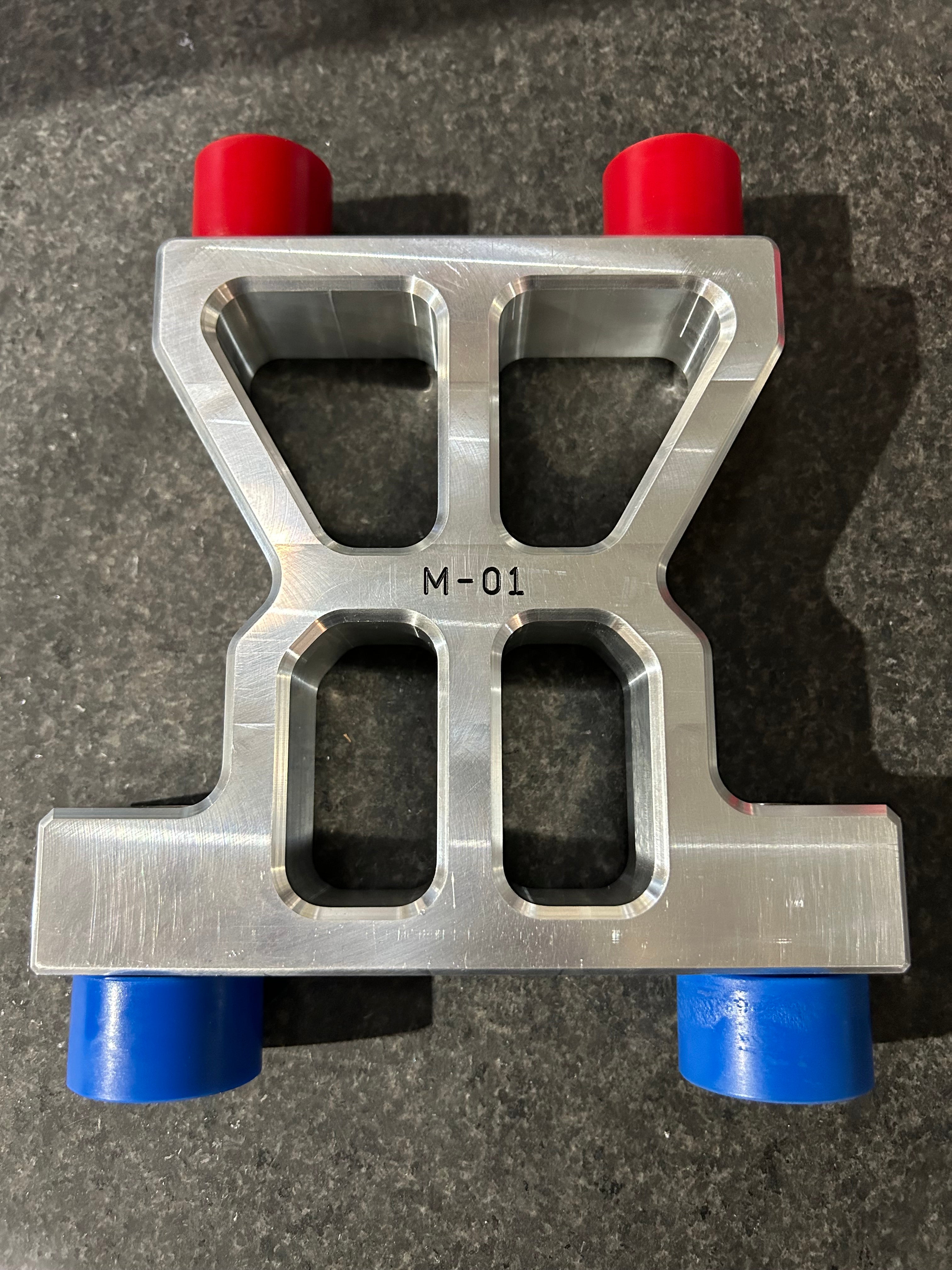 ビクトリア　モーガンジャスト　MS MERCURY Patriotic Edition for 2023 V8 motors~ 1 PIECE (M-01