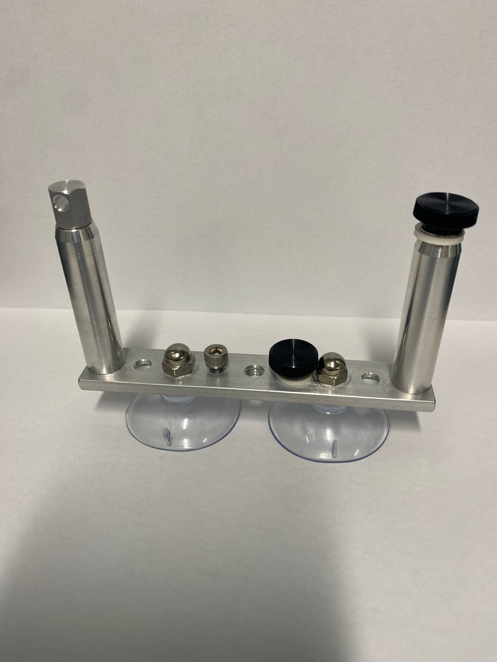 Third Hand Knot Tyer